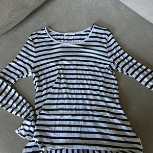 Women's long sleeve top